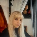 Love2Kiss Gallery Photo 2