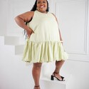 Yolly Gallery Photo 2
