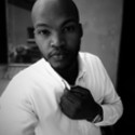 CallMeVee Gallery Photo 1
