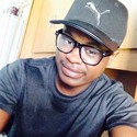 SIMPLE P Gallery Photo 1