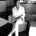 Queen B13 Gallery Photo 2